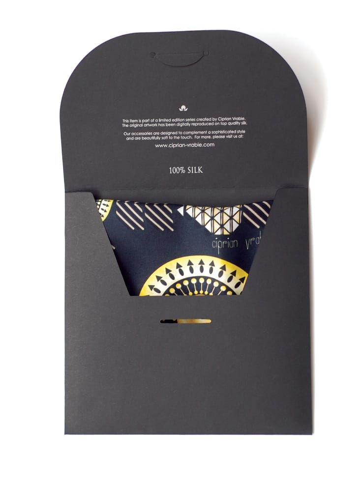 custom-apparel-boxes-4
