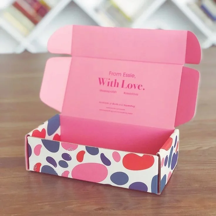 custom-gift-mailer-boxes-matte-finish