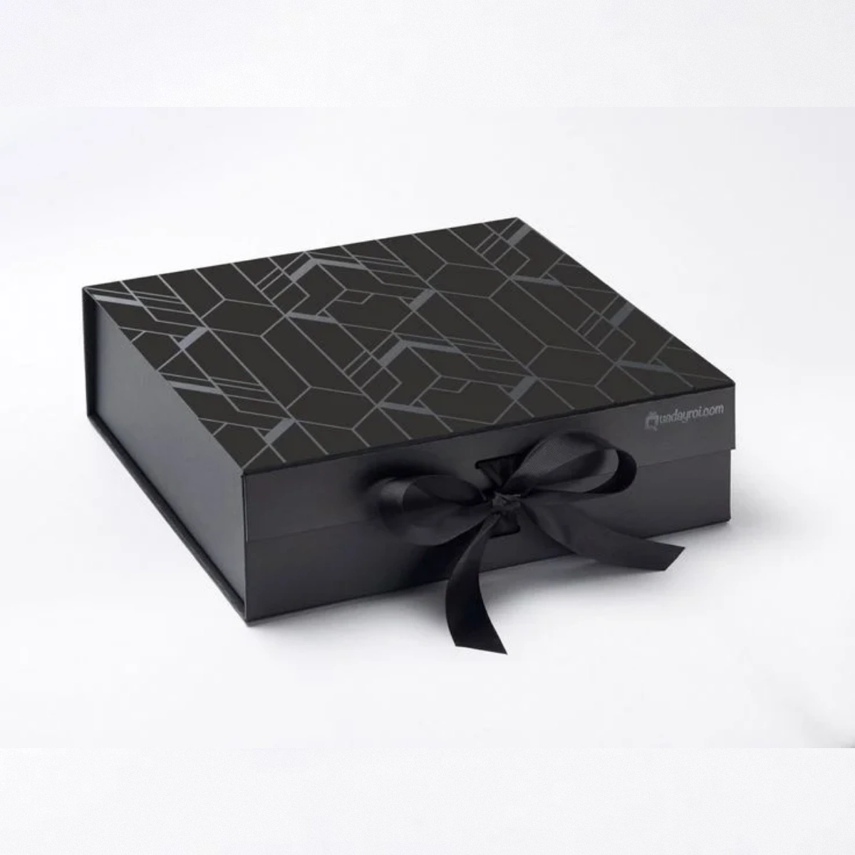 custom-gift-rigid-boxes-luxury-design